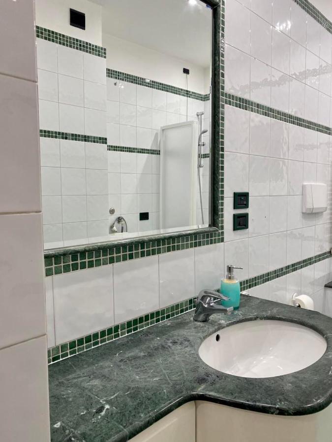 Casa Vacanze Domus Centrale Matera Luaran gambar